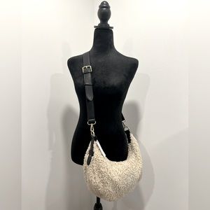 NWT‼️Jules Kae for Anthropologie “Zola” Sherpa Crossbody Bag -Cream